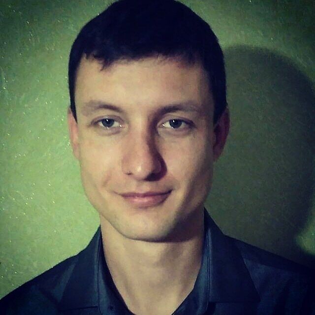  25318127  Alex, 33 ,    Praha