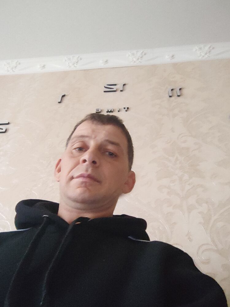  46672487  , 43 ,    