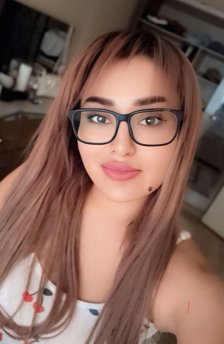  53622297  Mira, 26 ,    