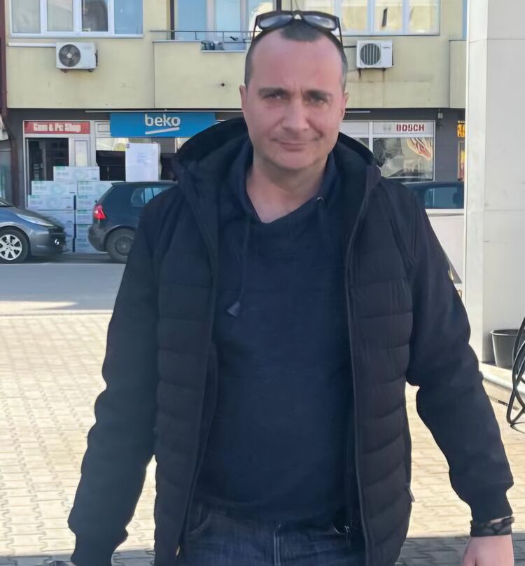  ,   Marko, 38 ,   ,   