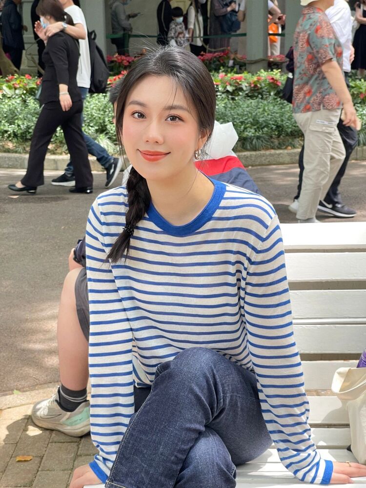  36826107  John, 49 ,    -