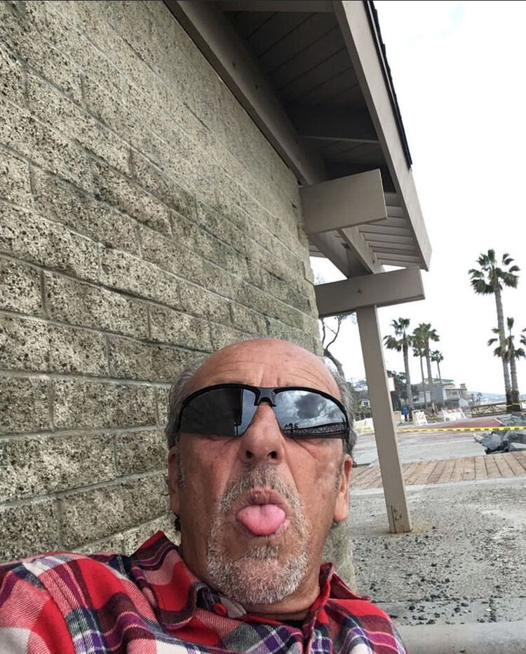  Frankfurt am Main,   Micheal, 60 ,   ,   