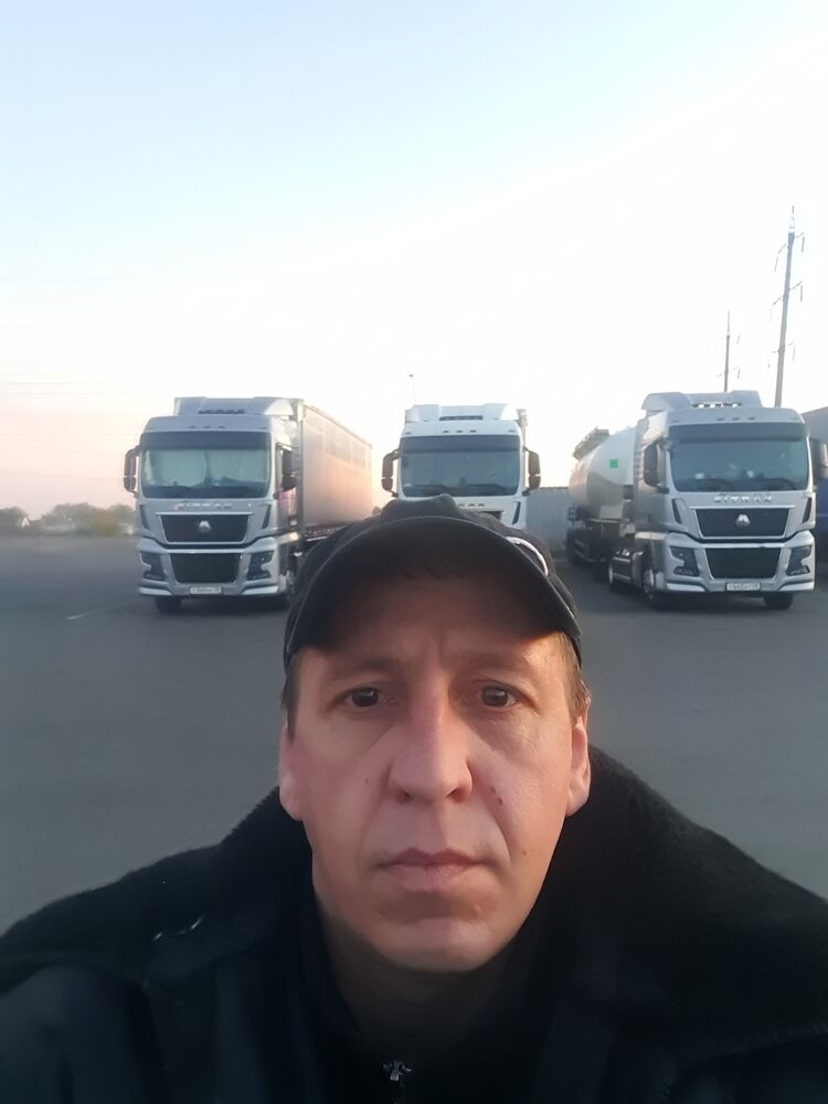  46617487  , 39 ,    