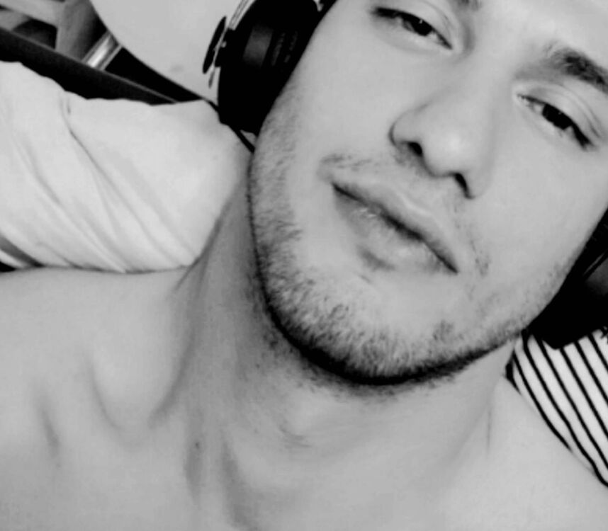  ,   Pako, 32 ,   ,   , c 
