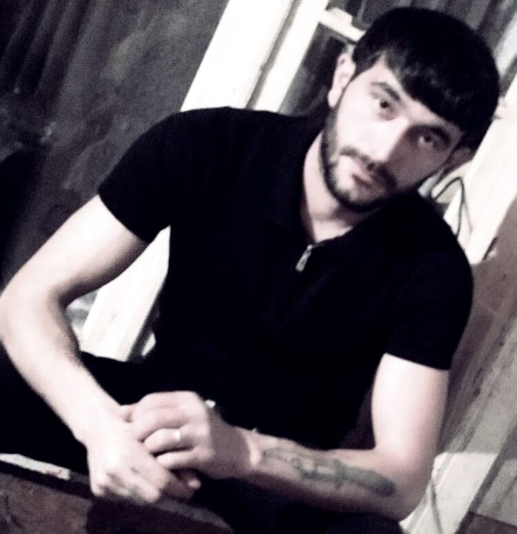  ,   Elgun, 31 ,   ,   
