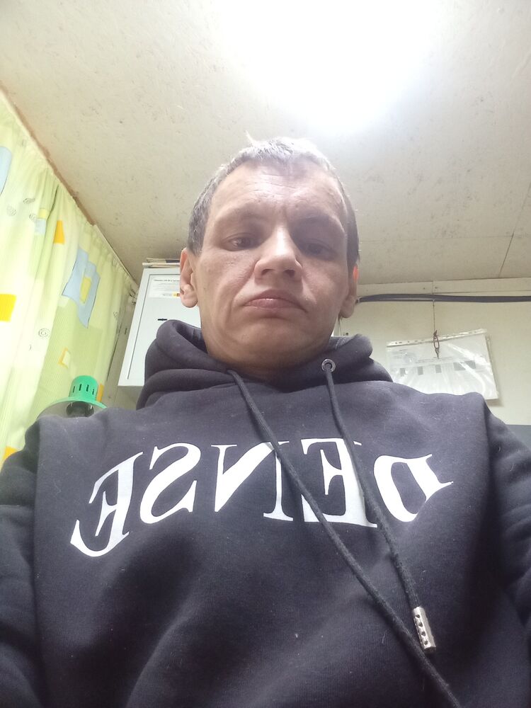 38105957  , 40 ,    