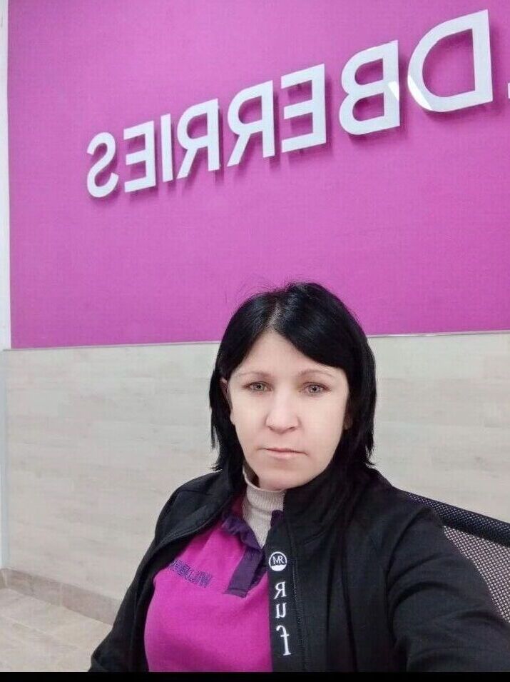  52278127  , 37 ,    