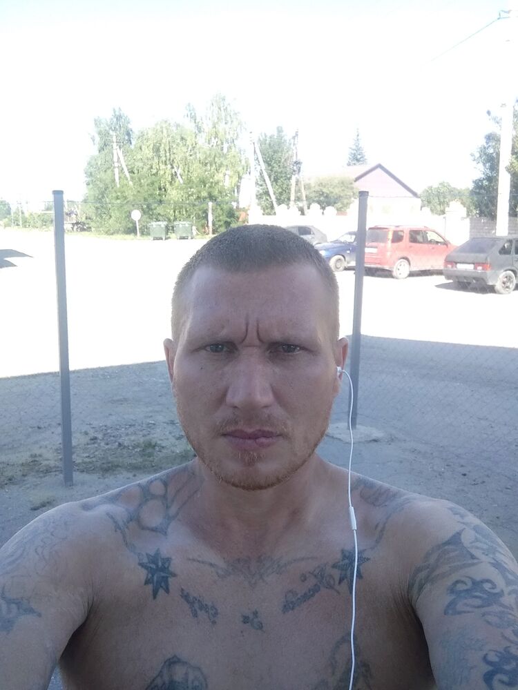  27597717  , 42 ,    
