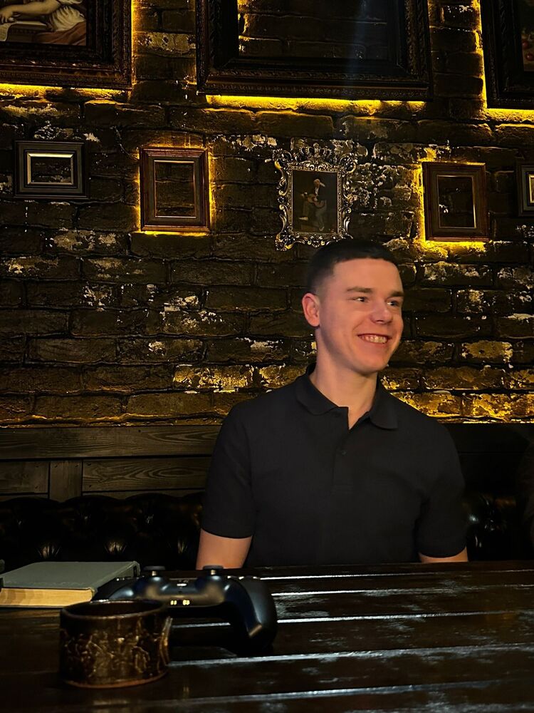  43344797  , 24 ,    -