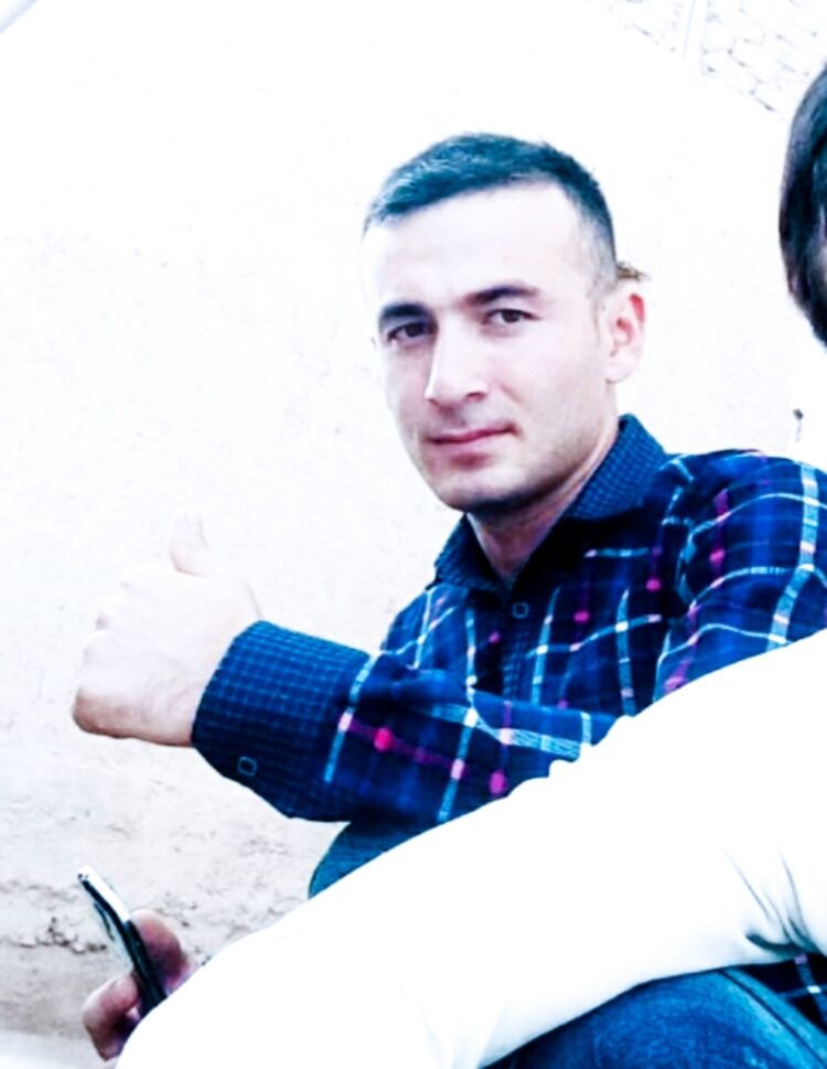  49159657  Musokhon, 32 ,    