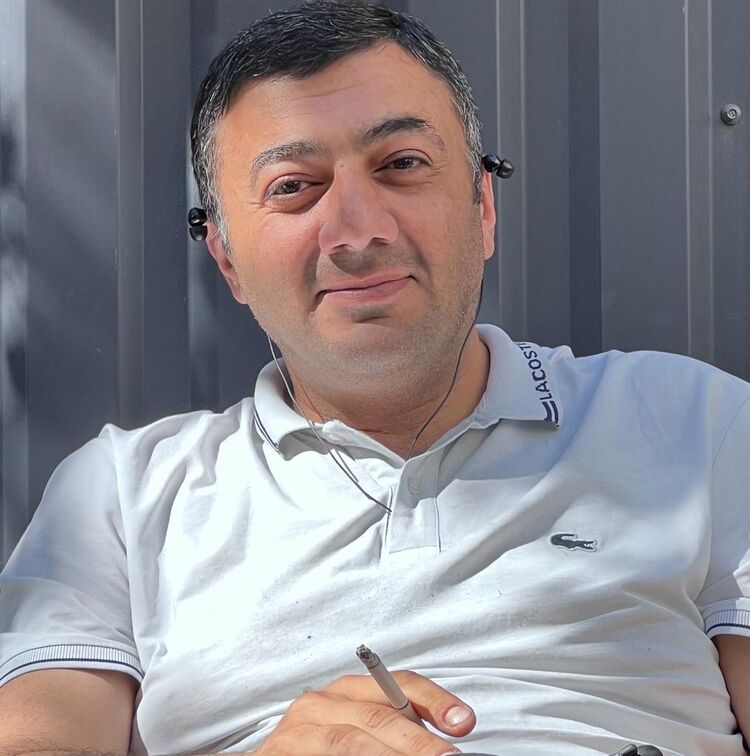  37720797  , 45 ,    --