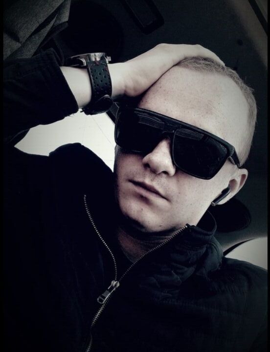  46017997  , 24 ,    