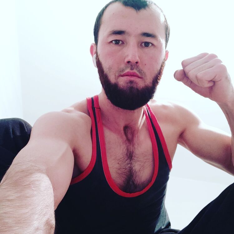  43752747  Ali, 30 ,    