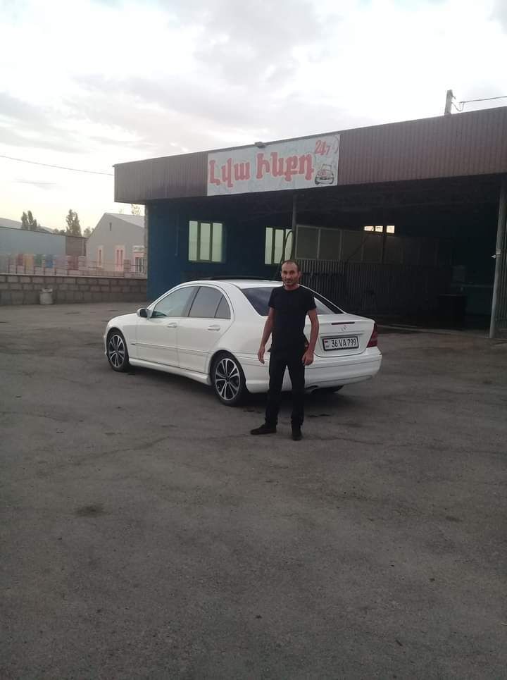  ,   Tatul, 42 ,   ,   