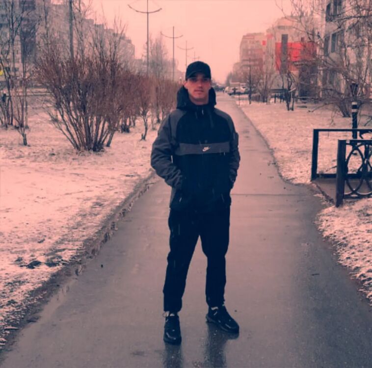 ���� 49504497 ������� SeregA, 32 ����, ���� ���������� � ������ ������