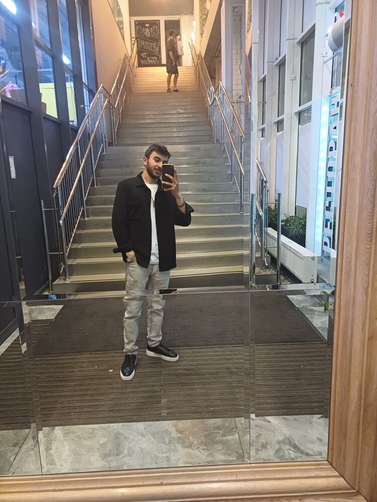  43542687  , 27 ,    -