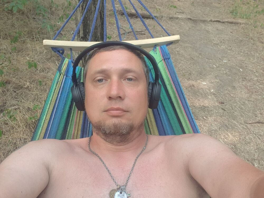  44595637  , 31 ,    