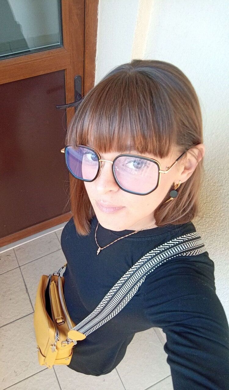  54555507  Lulu, 40 ,    