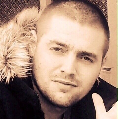  16773747  Miska, 31 ,    