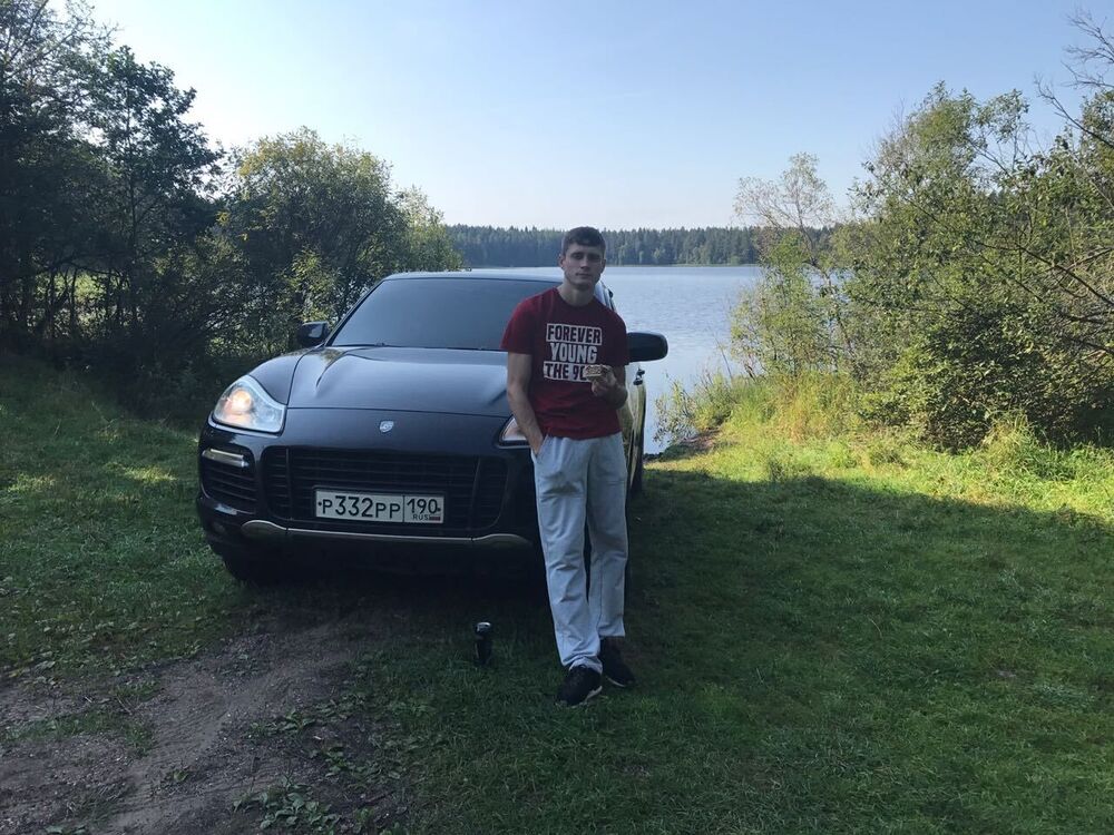  53520217  , 37 ,    