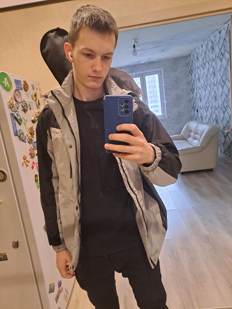 ���� 38203037 ����� ������, 21 ���, ���� ���������� � ������