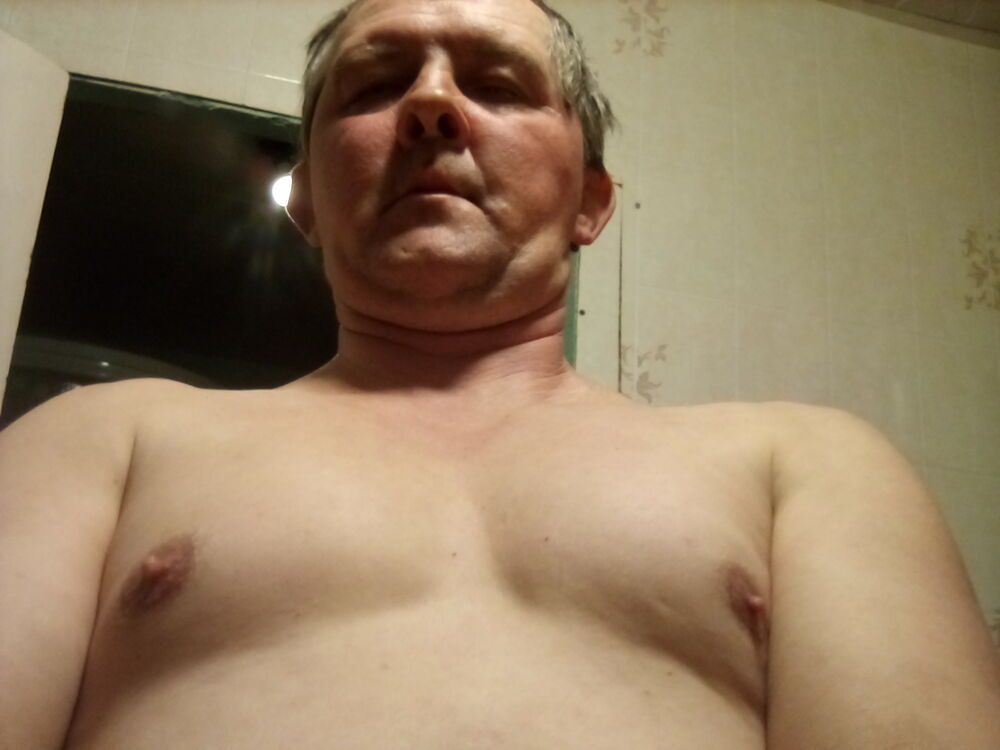  33228027  , 46 ,    