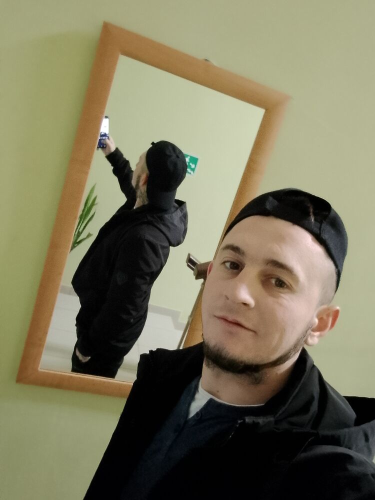  47111877  , 26 ,    