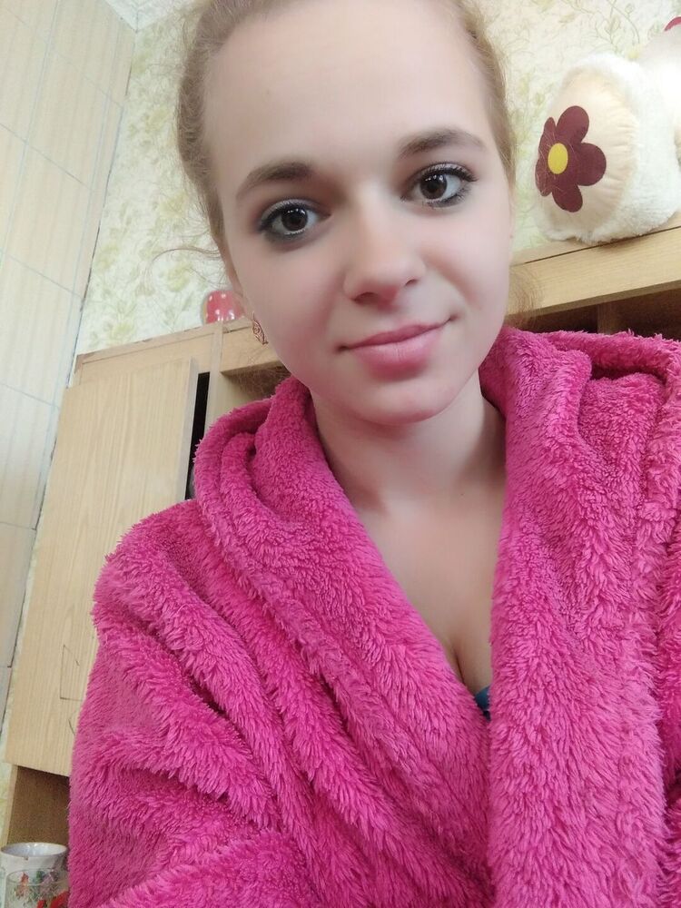 Фото 29082517 девушки Дарья, 22 года, ищет знакомства в Климовичах