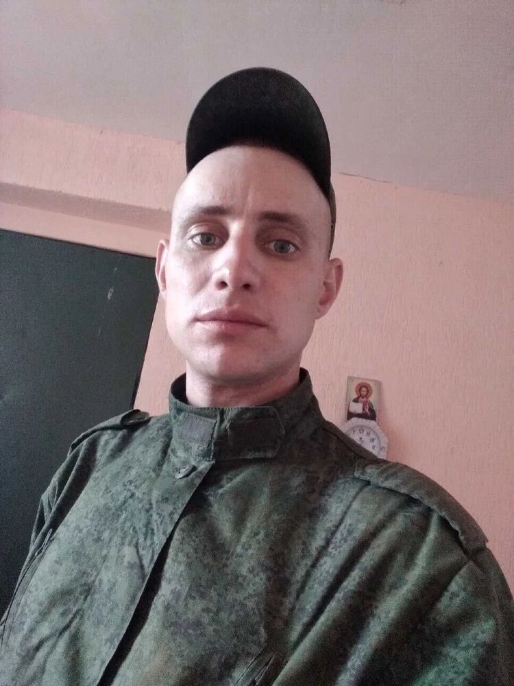  42765197  , 33 ,    
