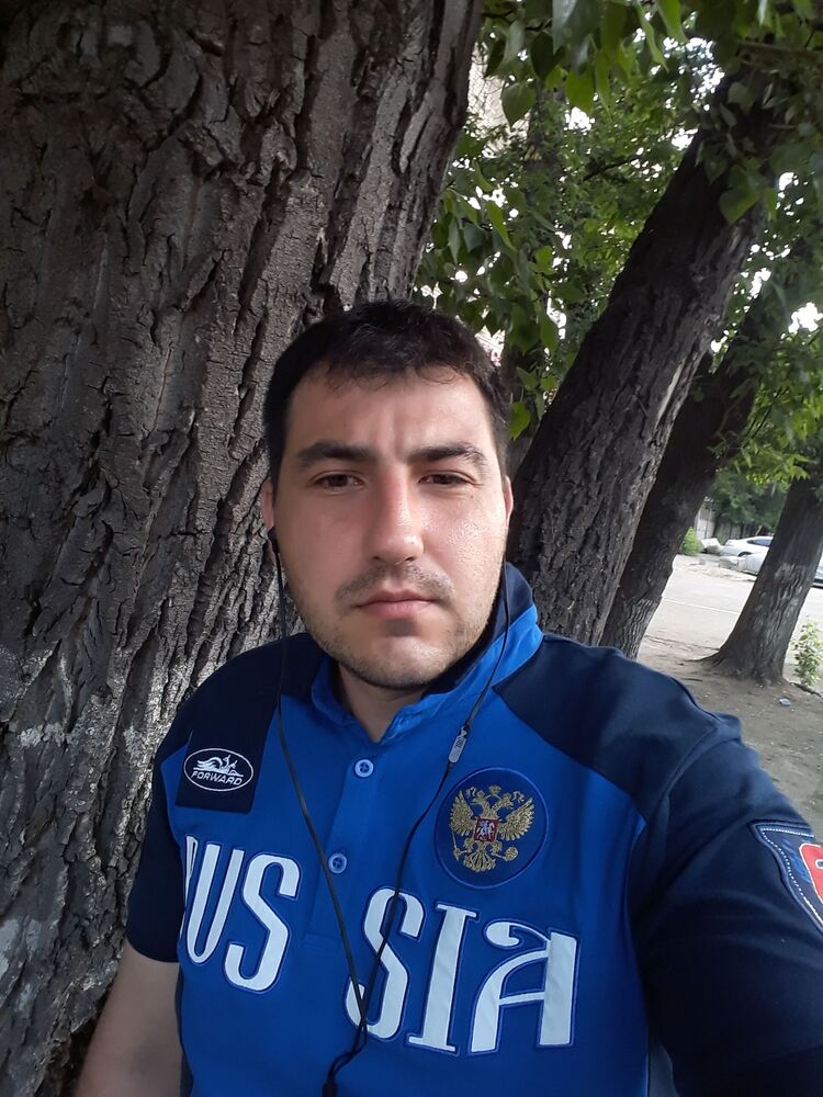  54024817  Timur, 37 ,    