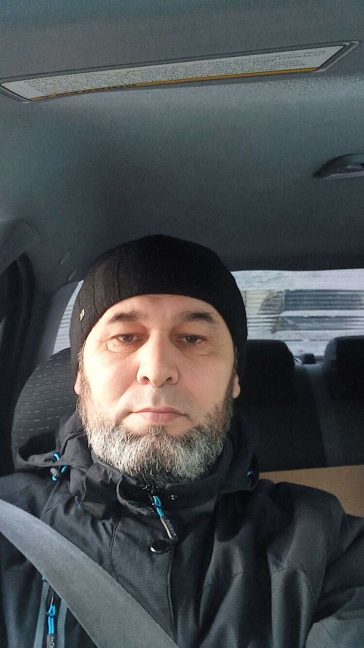  30316667  , 49 ,    