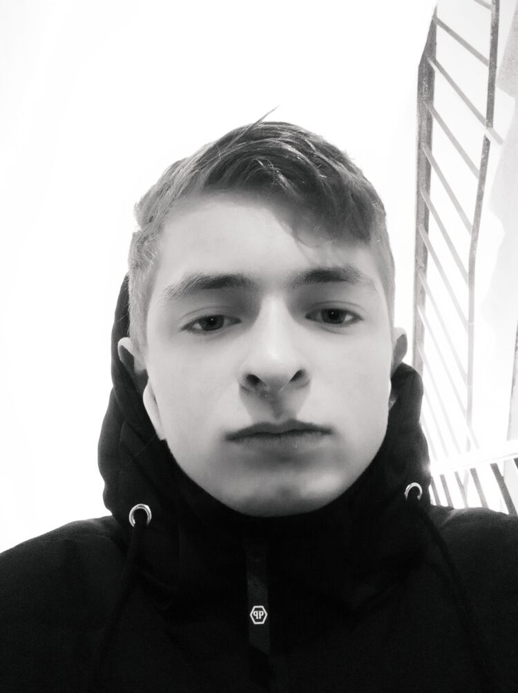 ���� 25716047 ����� ������, 22 ����, ���� ���������� � �����������