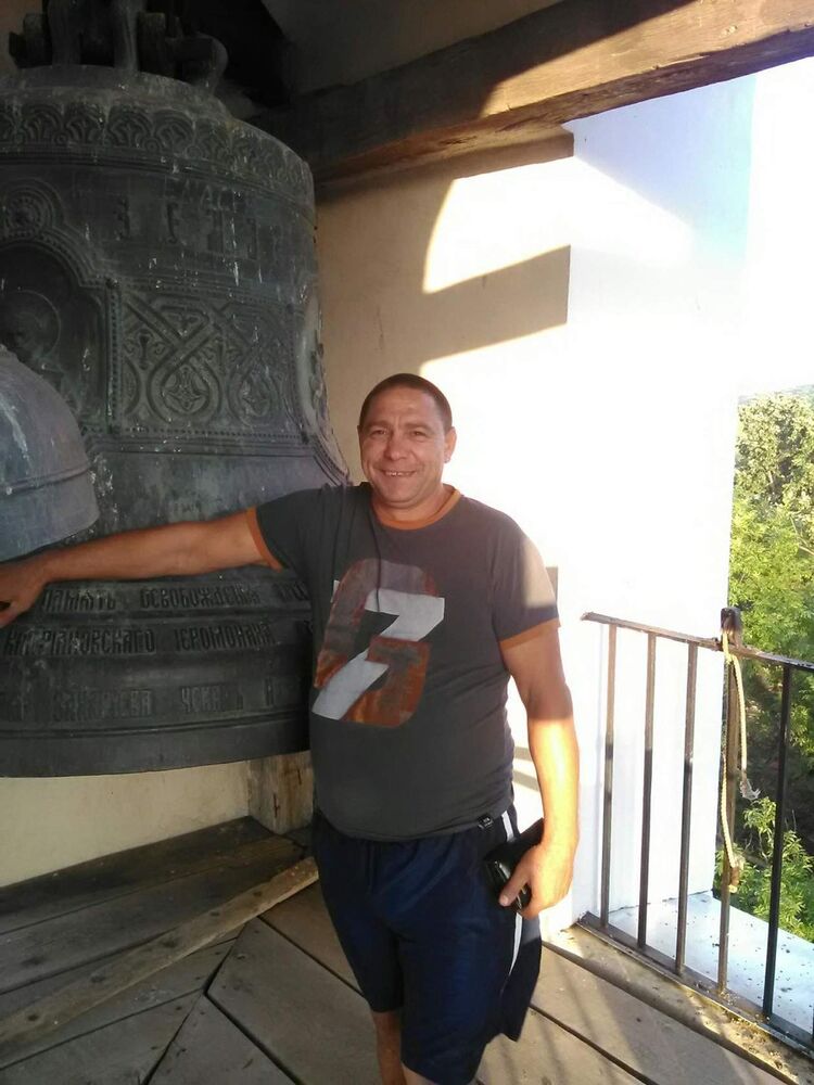  17108437  Oleg, 48 ,    