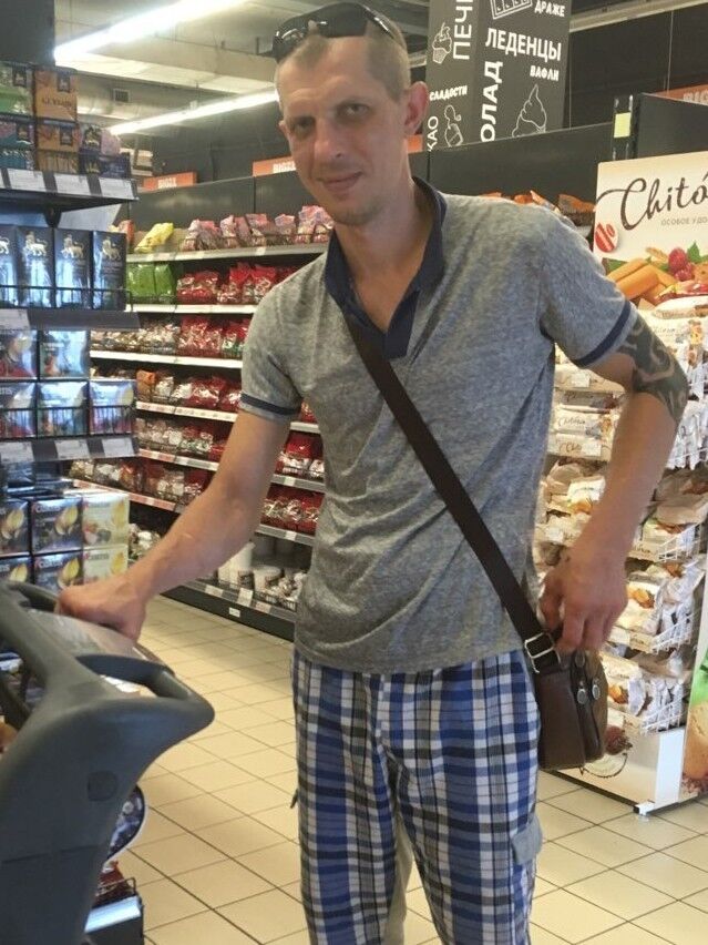 ���� 13752367 ������� ���, 42 ����, ���� ���������� � ������