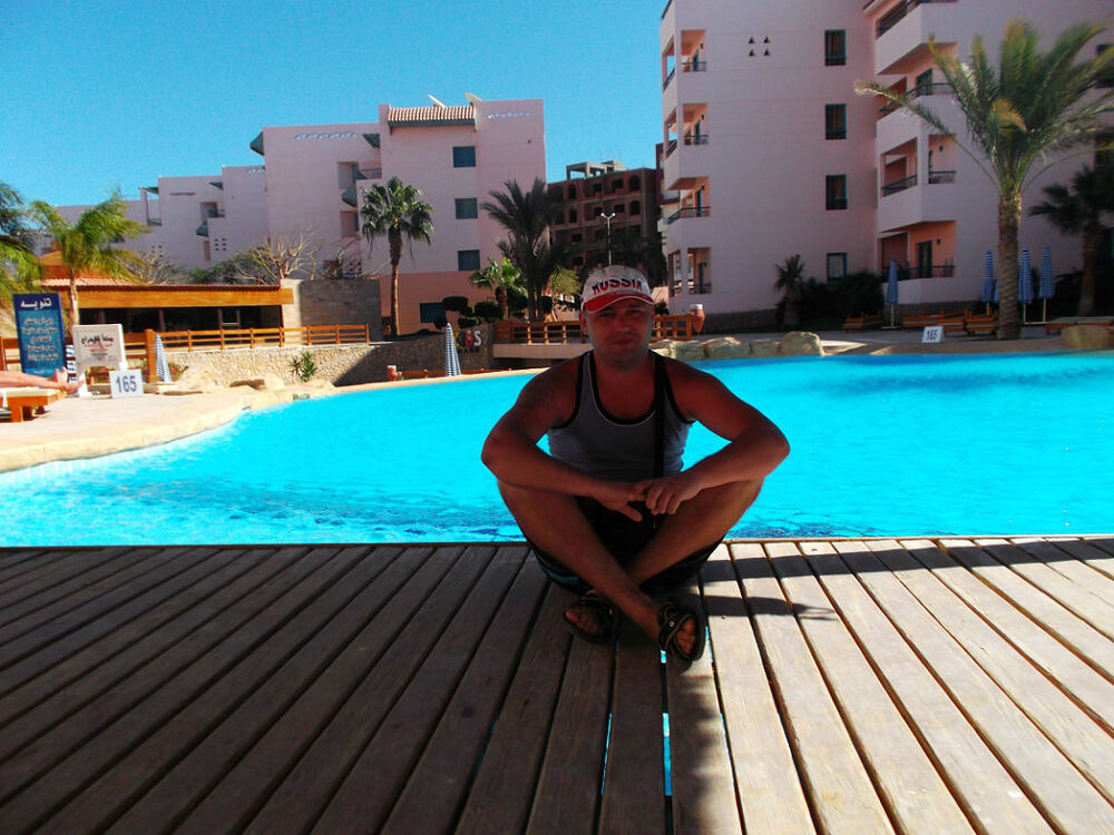 ���� 9889847 ������� �������, 42 ����, ���� ���������� � ���������