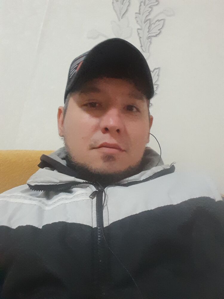 38570597  , 35 ,    