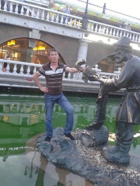  11456267  Nurbek, 37 ,    