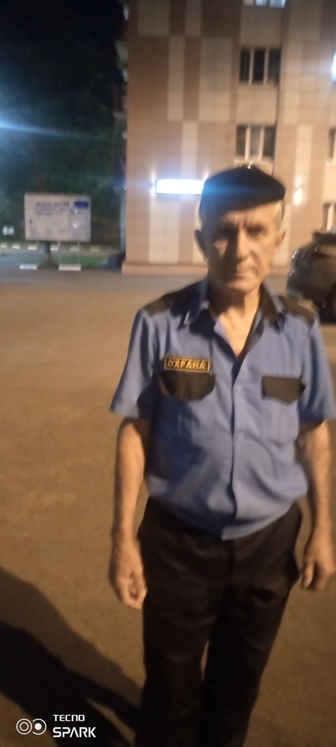  44272847  , 62 ,    