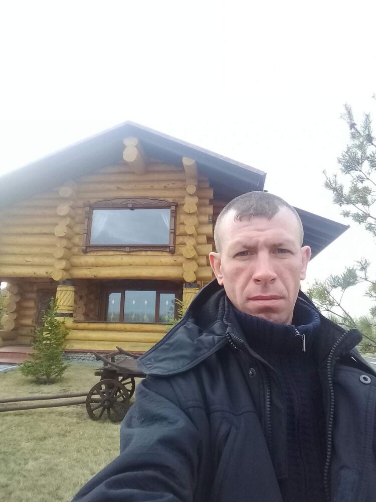  ,   Dmitrii, 43 ,   ,   , c 