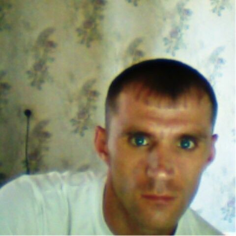  10139297  Sergey, 41 ,    