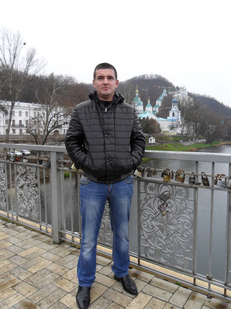  ,   Stas, 37 ,     , c 