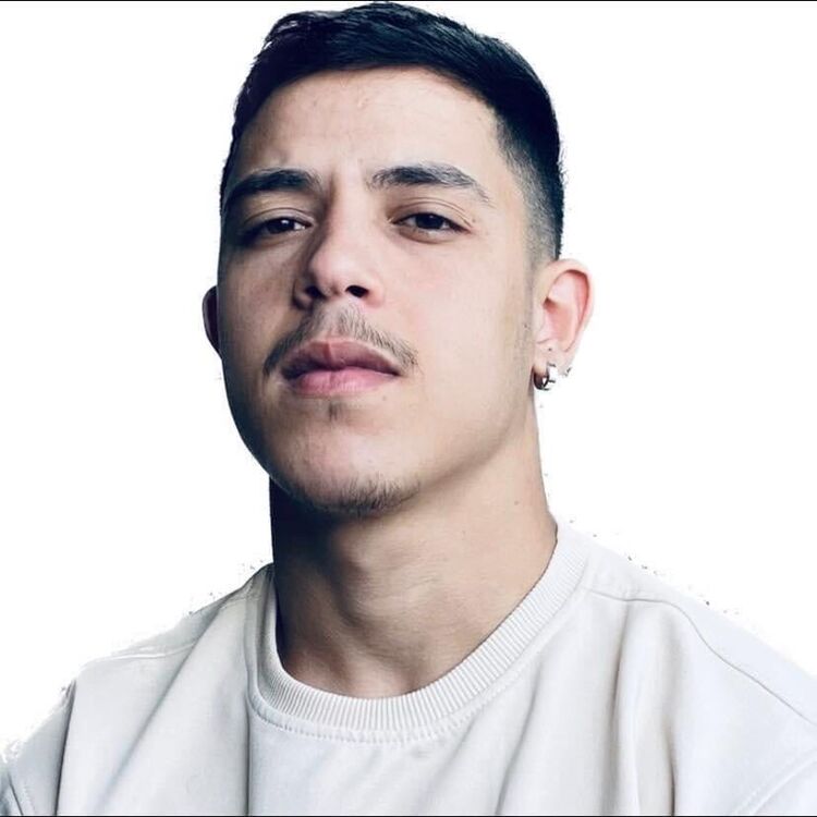  ,   Nader, 24 ,   ,   