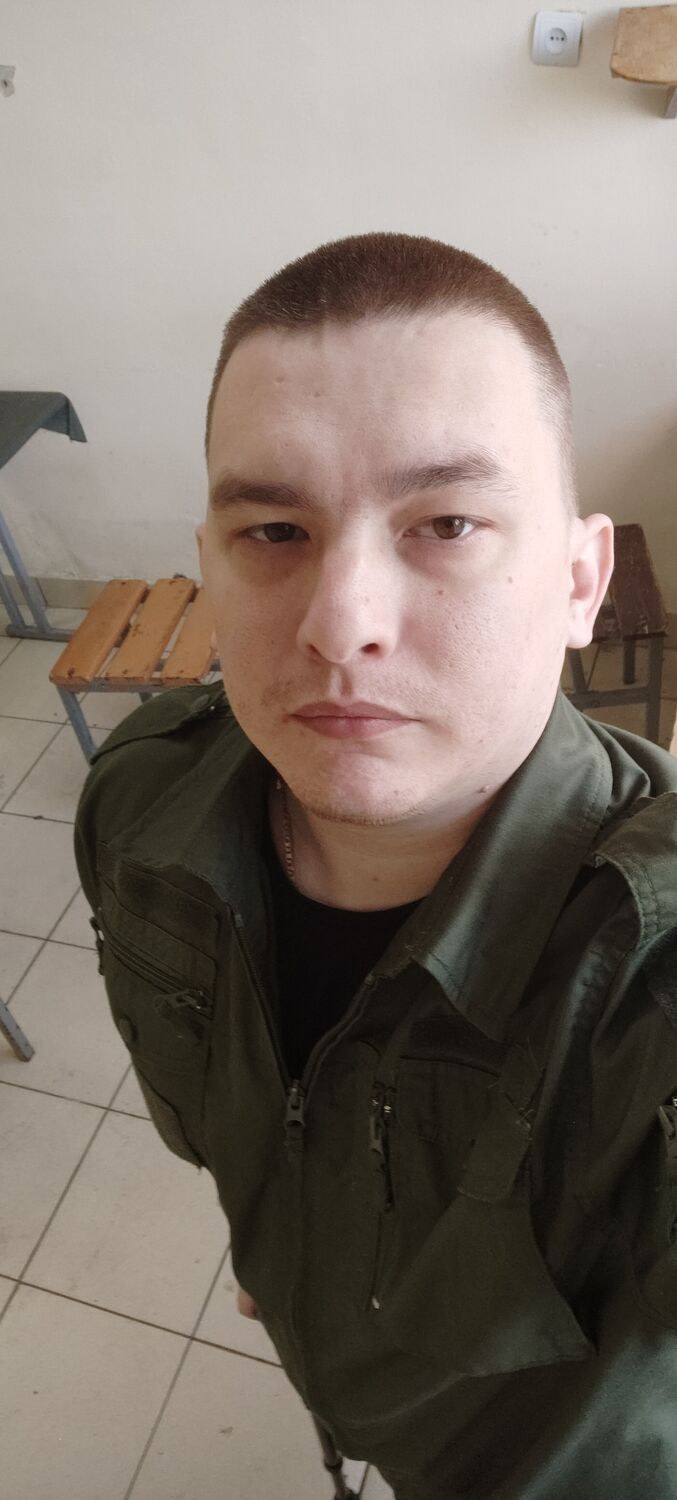  43151007  Alexander, 27 ,    