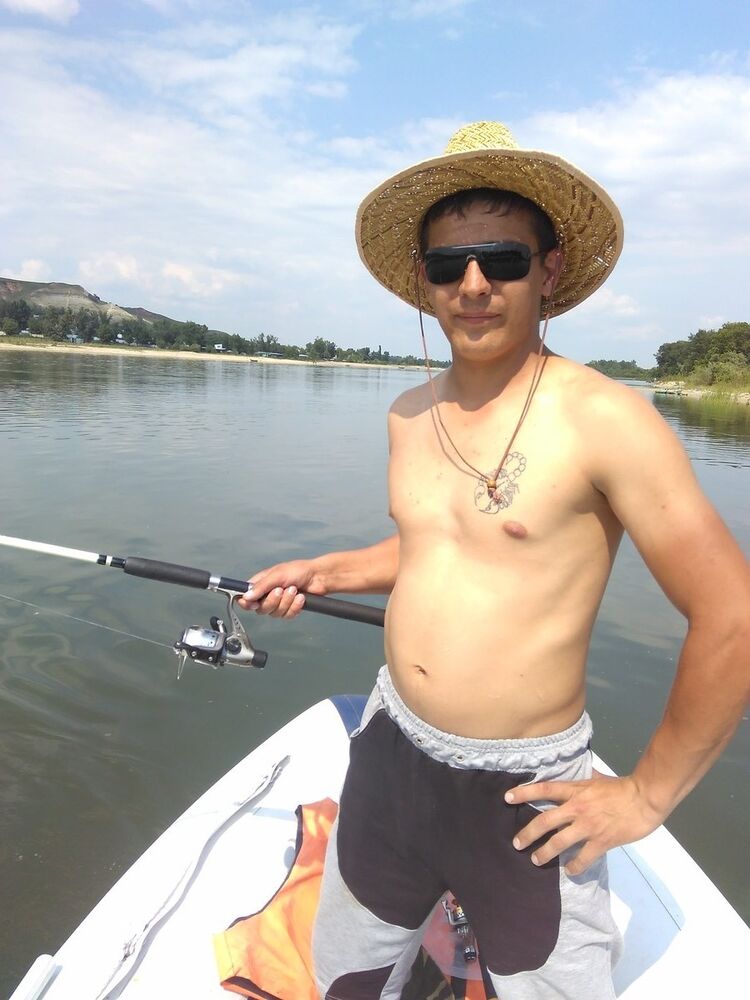  8070647  , 33 ,    --