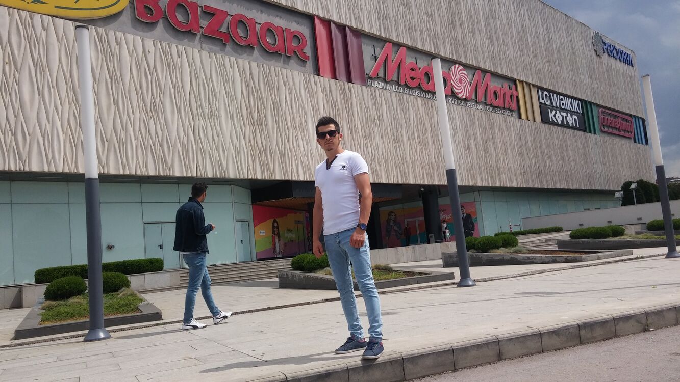  37811657  Selim, 29 ,    