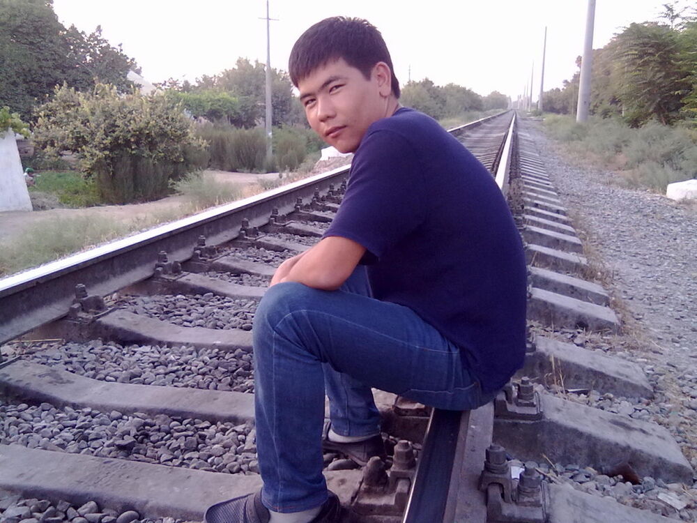  ,   Bahrom, 37 ,  
