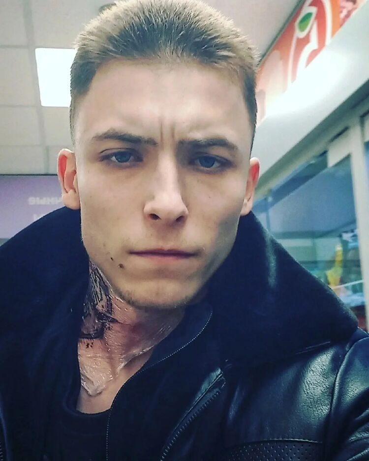  43455437  Artem, 28 ,    