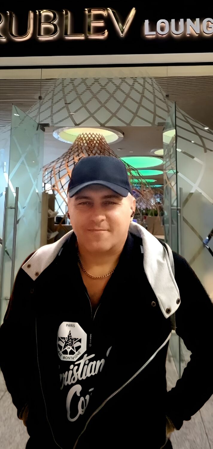  53974537  , 52 ,    