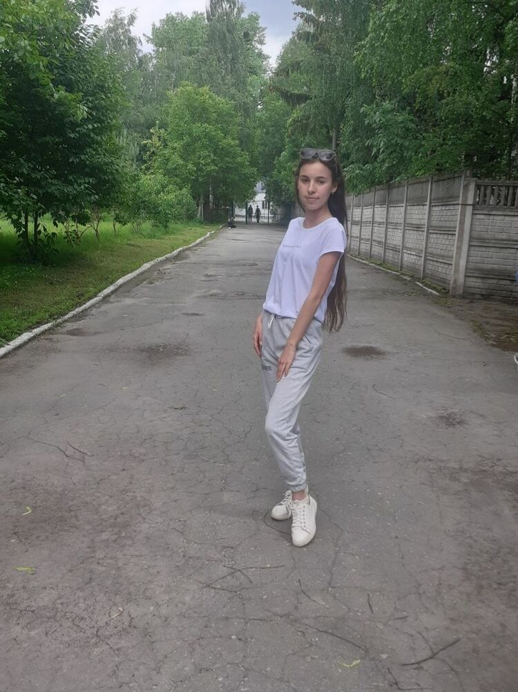 Фото 24552217 девушки Диана, 19 лет, ищет знакомства в Новограде-Волынском