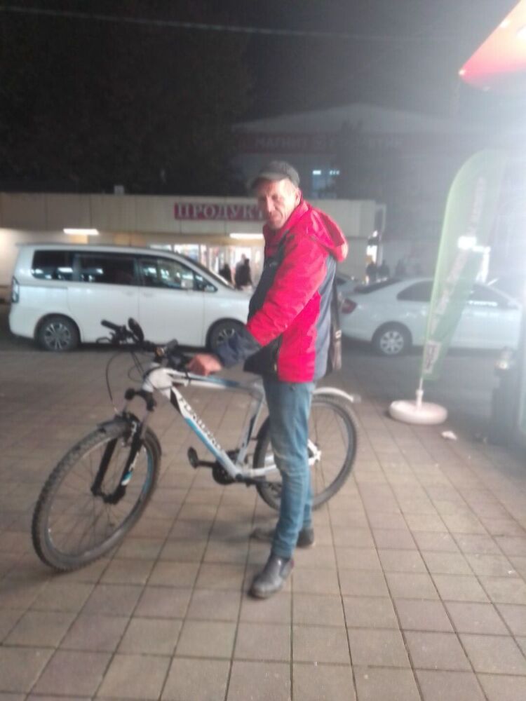  ,   Vyacheslav, 45 ,   ,   